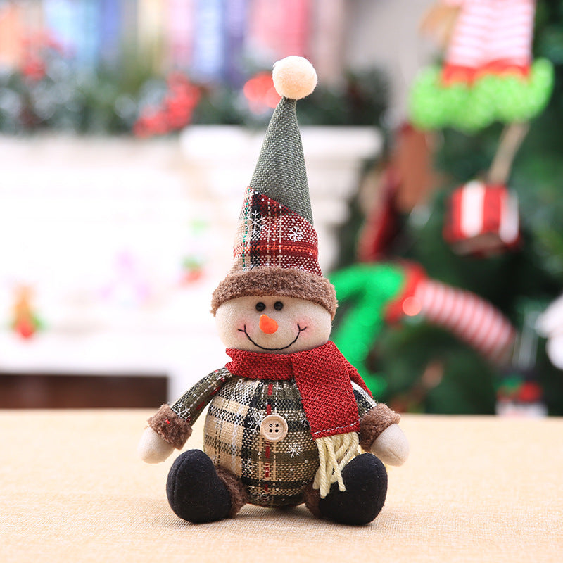 Christmas Cloth Dolls | Snowflake Plaid Holiday Decor