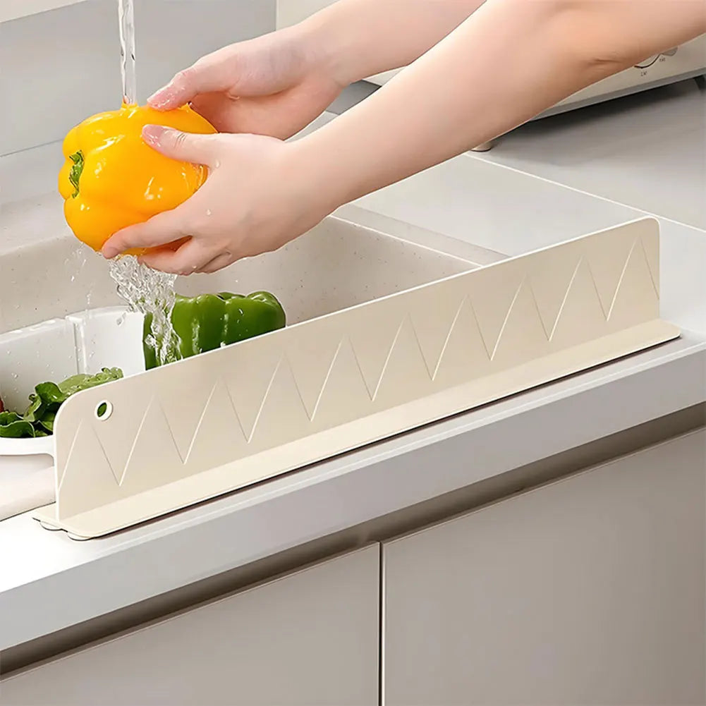 Silicone Kitchen Sink Splash Guard with Suction Cup Water Stopper Anti Splash Protector