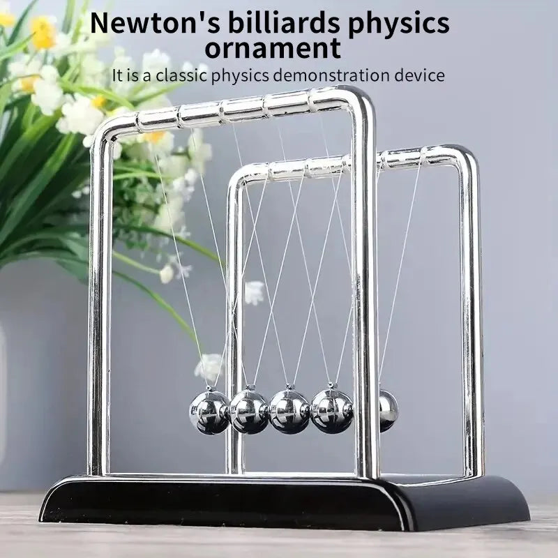 newtons cradle desktop toy