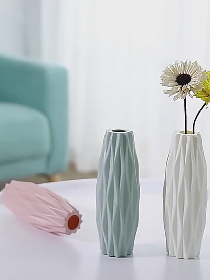 Nordic Plastic Vase – Drop-Resistant, Minimalist Decor for Living Room & Office
